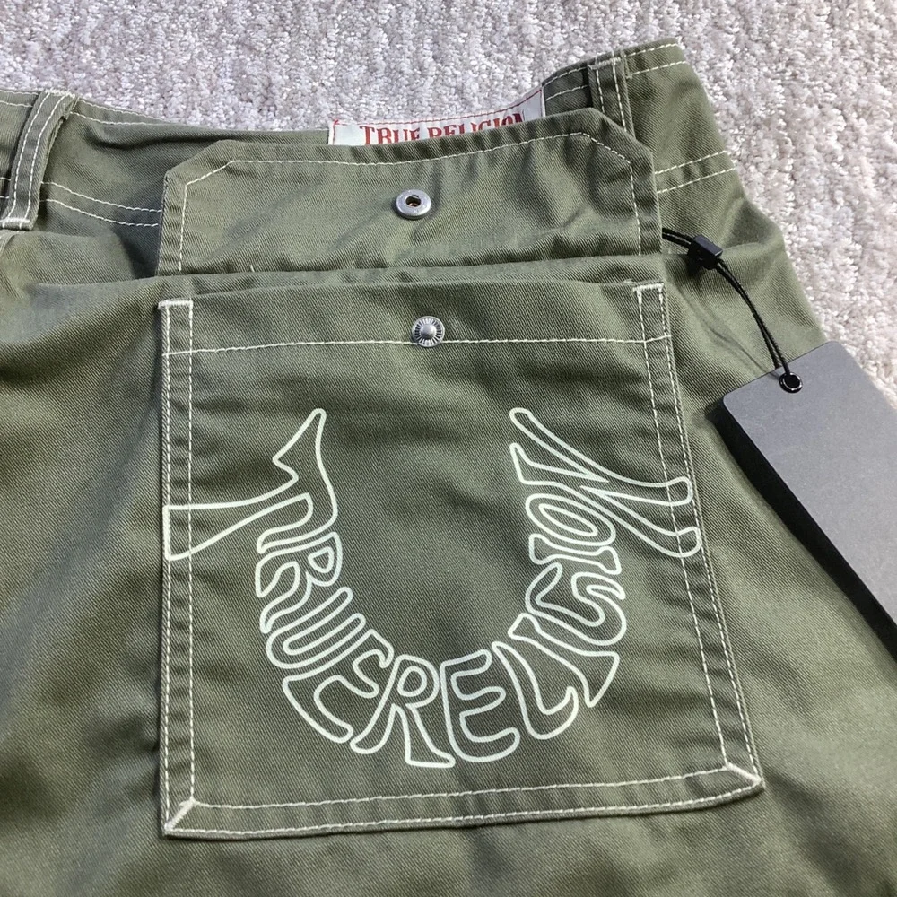 True Religion Mens Kalamata Green Cargo SN Pants HS Outline Size 36 x 32 NWT
